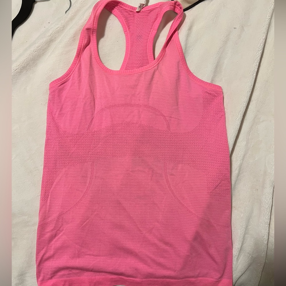 Lululemon tank top